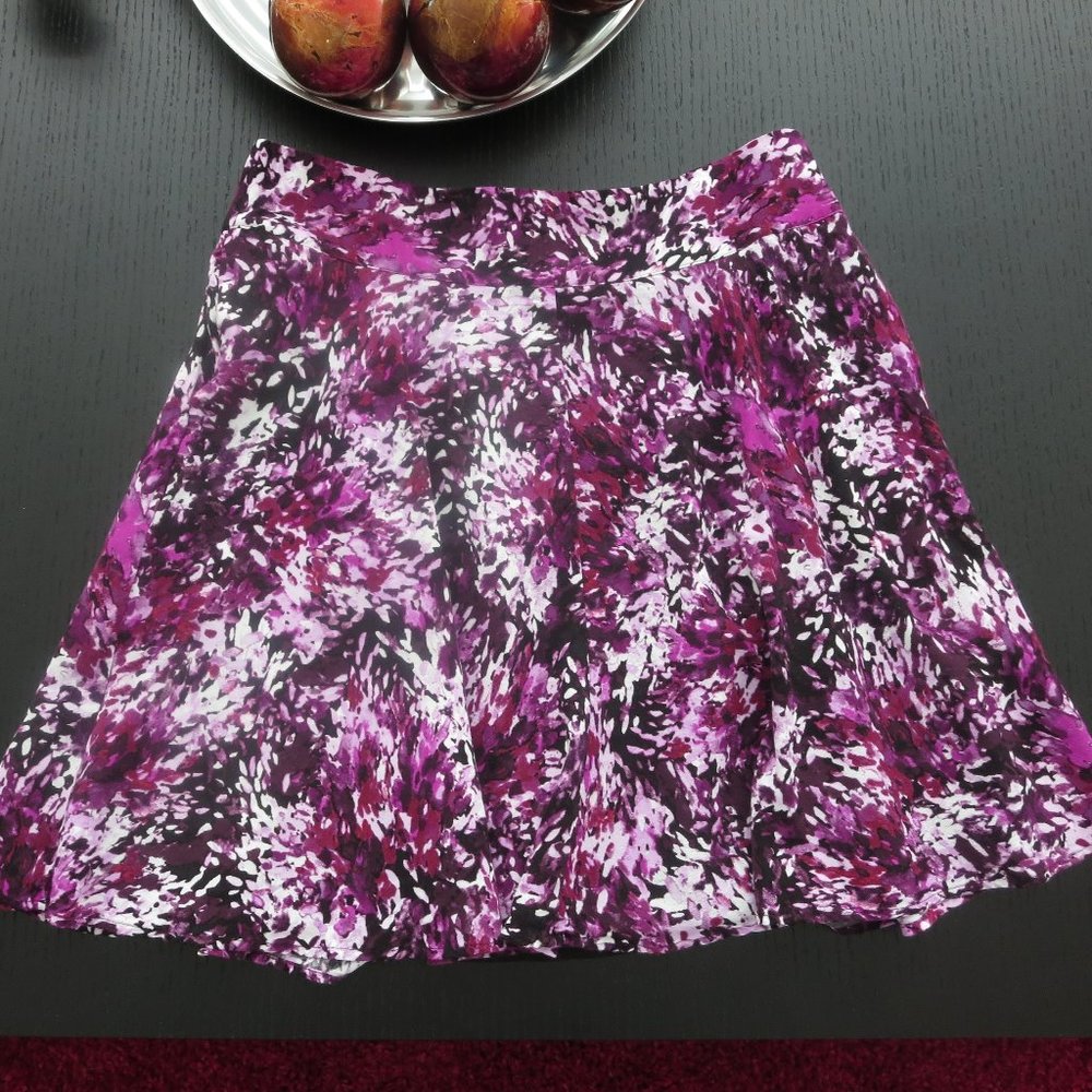 WHBM Print A-Line Full Skirt w/ Pockets So Soft